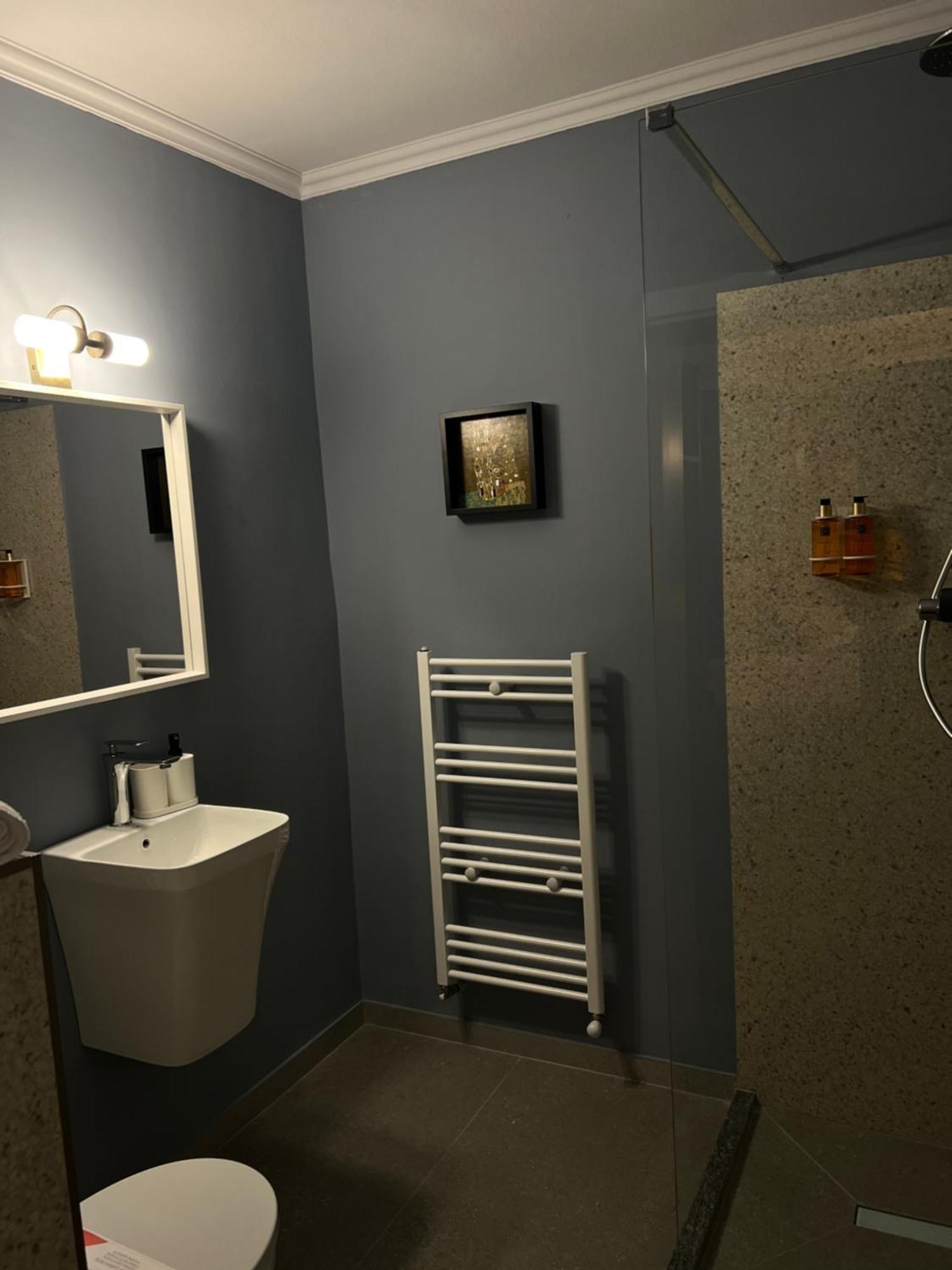 Hotel Coco ティミショアラ エクステリア 写真